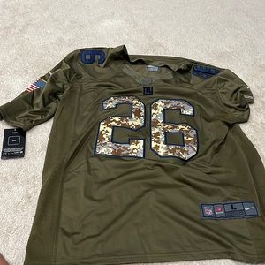 Size large NFL Nike jersey, NY Giants, 26, Barkley, salute to service, with tags